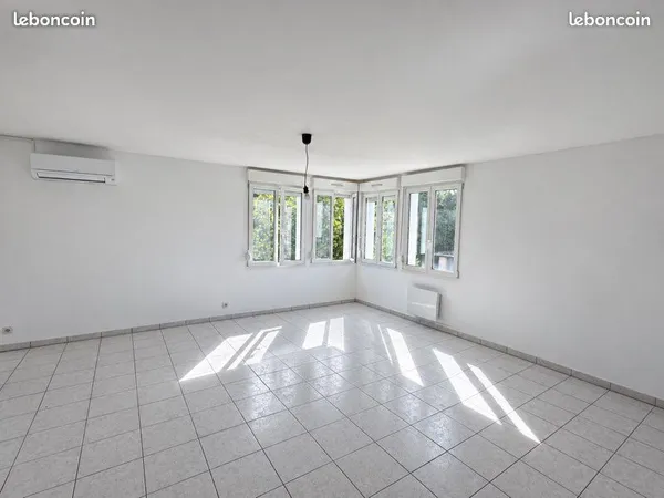 T2 58 m² - lumineux - climatisation réversible - cuisine équipée - Creutzwald