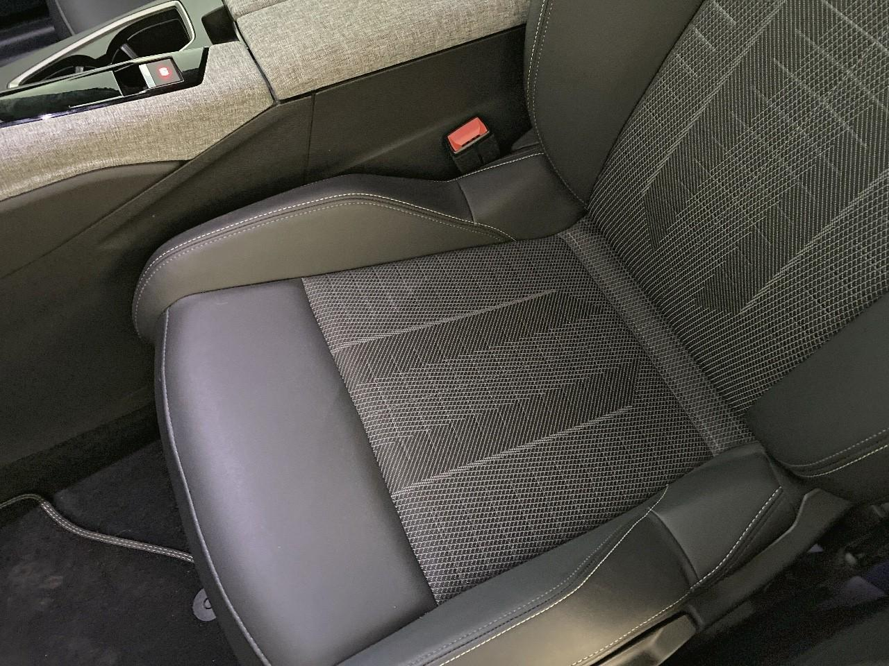 Peugeot 3008 hybrid 145 e-dcs6 gt — photo 9