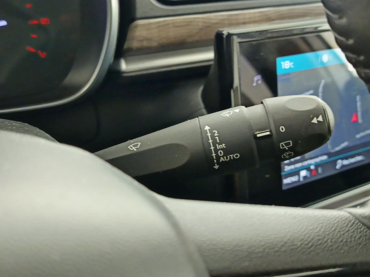 Citroën C3 puretech 83 s&s bvm5 shine pack — photo 23