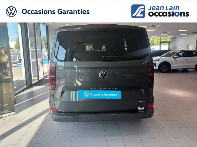 Volkswagen Transporter van l1h1 2.0 tdi 150 bva8 4motion — photo 17