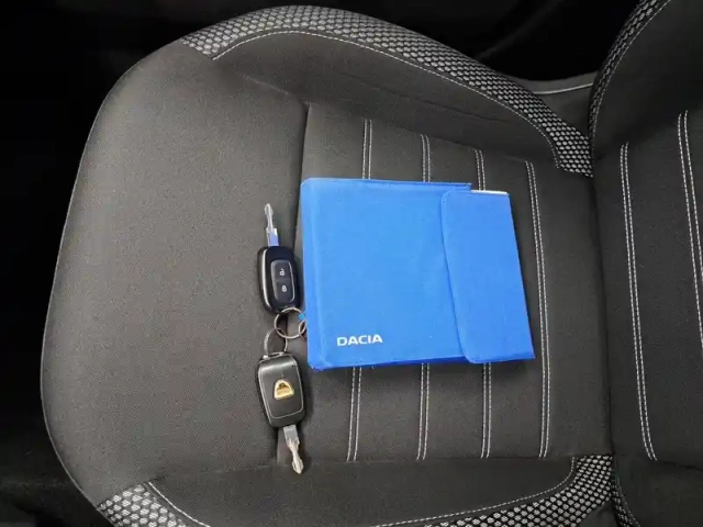Dacia Duster blue dci 115 4x2 — photo 40