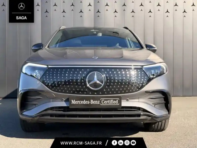 Mercedes Eqa 250+ amg line — photo 5