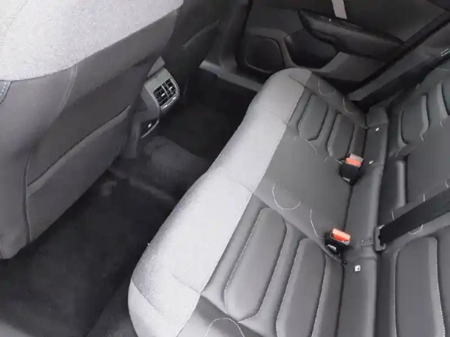 Citroën C4 bluehdi 130 eat8 — photo 22