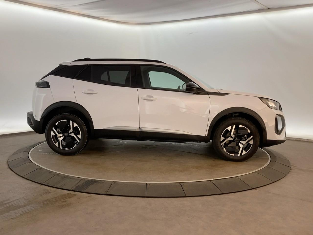 Peugeot 2008 1.2 hybrid 145ch allure e-dcs6 — photo 4