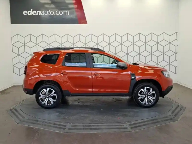 Dacia Duster eco-g 100 4x2 — photo 6