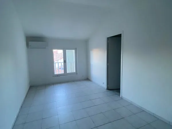 Studio 1 pièce 22 m²