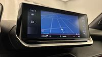 Peugeot 2008 1.2 PureTech 130ch S&S GT Pack — photo 18
