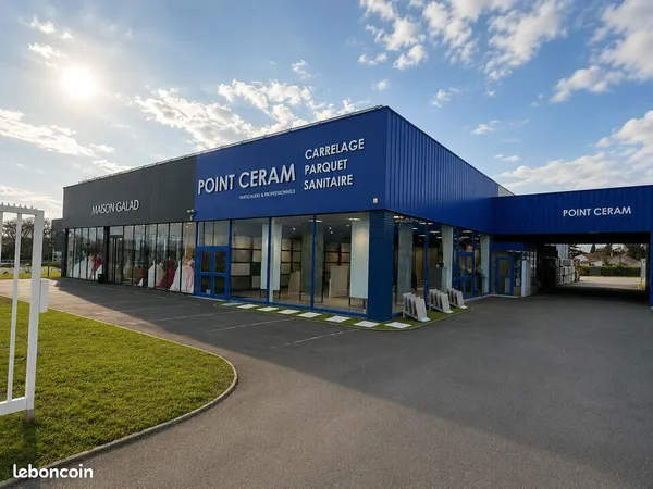 Local commercial 600 m² GROSLAY