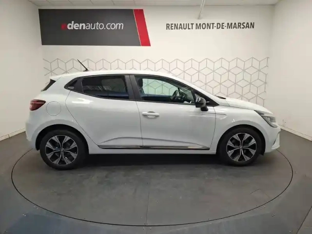 Renault Clio blue dci 100 — photo 6