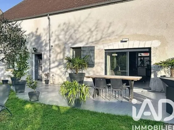 Maison 3 pièces 109 m²