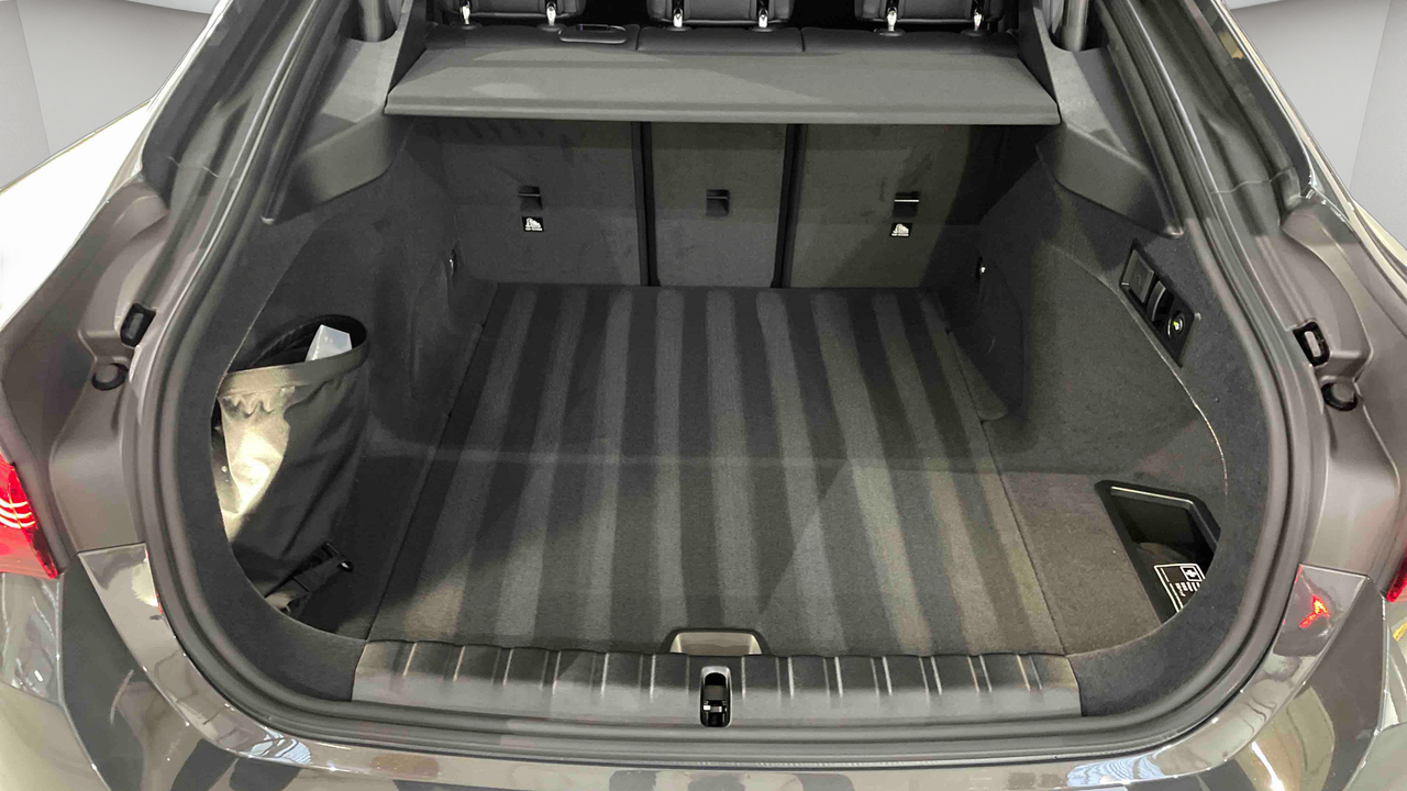 BMW i4 xDrive40 401 ch BVA — photo 22