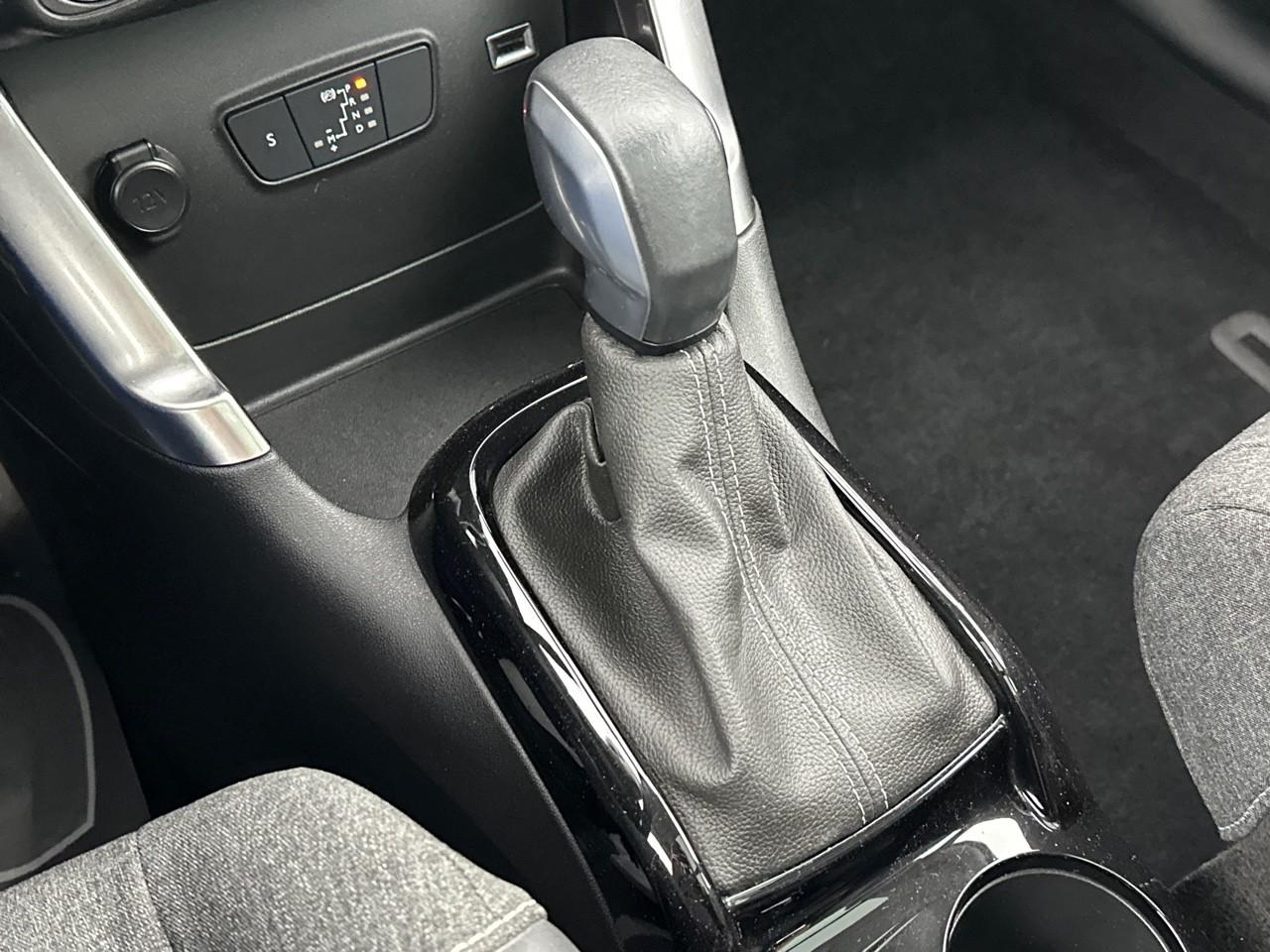 Citroën C3 Aircross puretech 130 s&s eat6 shine pack — photo 30
