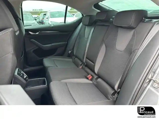 Skoda Octavia 1.5 tsi hybrid 116 ch dsg7 — photo 27