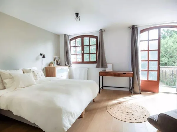 Chambre en colocation dans une maison à Paris