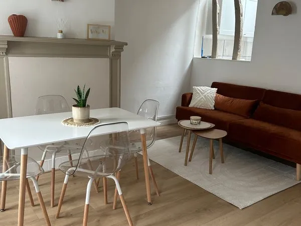 Maison de ville à louer - 65m² - Neufchâtel