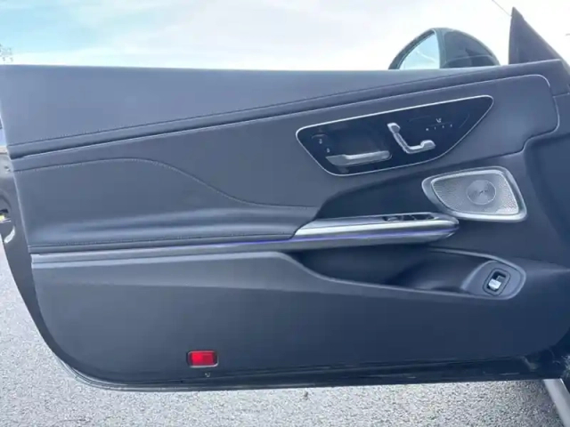 Mercedes Cle 220 d amg line coupé — photo 12