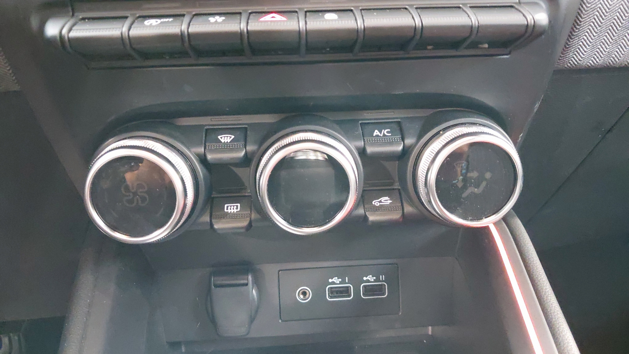 Renault Clio Eco-G 100 ch GSR2 — photo 21