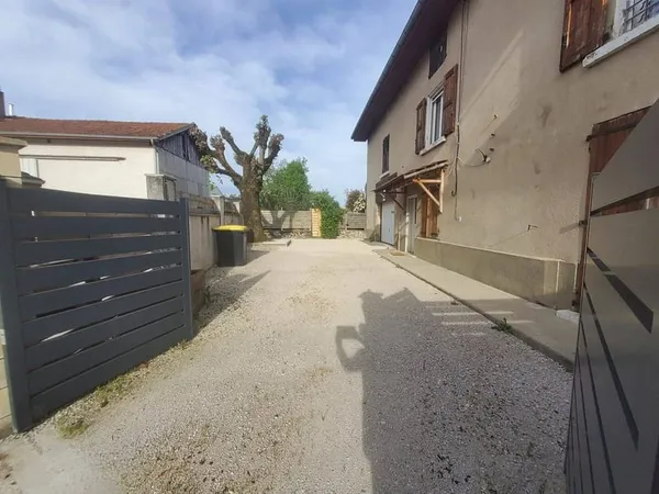 Maison 3 pièces 84 m²