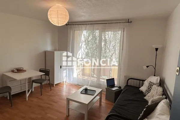 Studio 1 pièce 20 m²
