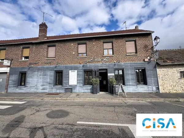 Maison 7 pièces 350 m²