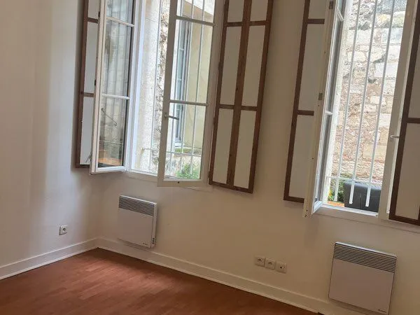 Appartement Location Libourne 1p 17m² 430€