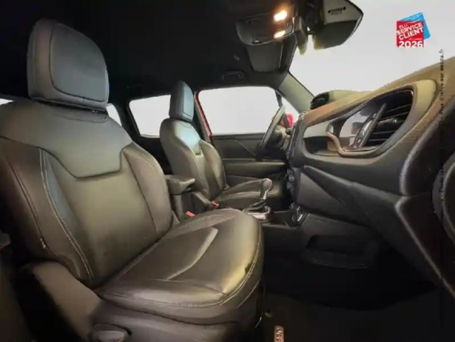 Jeep Renegade 1.3 gse t4 240ch 4xe s at6 — photo 5