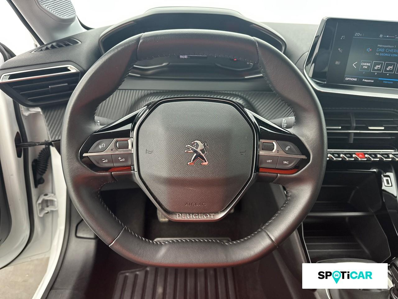 Peugeot 208 1.2 puretech 100ch s&s style 118g — photo 12