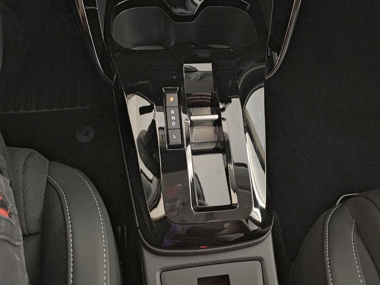 Citroën C3 Aircross hybride 145 ch aut max — photo 17