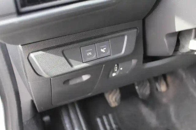 Dacia Jogger eco-g 100 5 places — photo 29