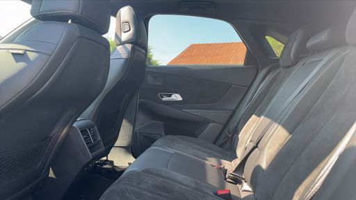 DS DS7 Crossback 2.0 BlueHDi 180 EAT8 - Performance Line + – 2020 – 130464 km – Diesel – Boîte Automatique — photo 44