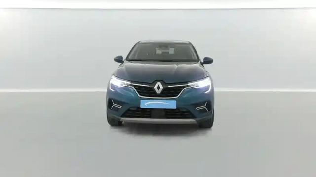 Renault Arkana 1.3 tce 140ch evolution edc — photo 8