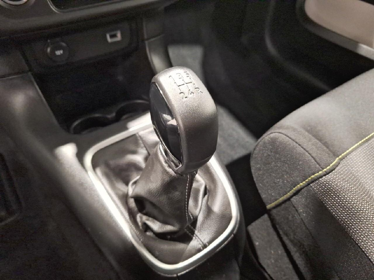 Citroën C3 puretech 83 s&s bvm5 shine — photo 17