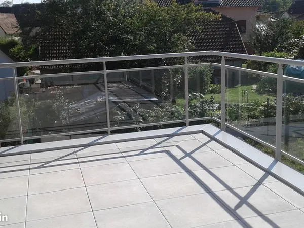 Appartement F3 74m² avec terrasse