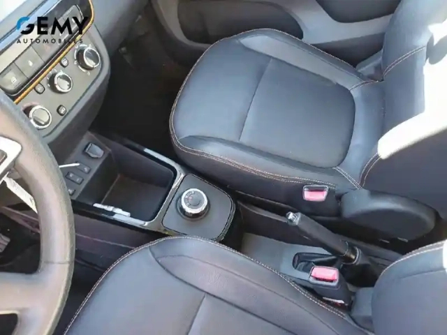 Dacia Spring achat intégral — photo 12