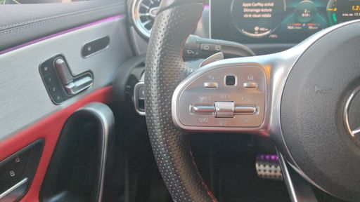 Mercedes Classe A 250 224 7G-DCT - AMG Line – 2019 – 48734 km – Essence – Boîte Automatique — photo 31