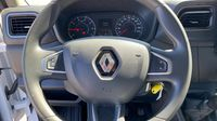 Renault Master F3300 L2H2 2.3 Blue dCi 135ch Grand Confort Euro6 — photo 12