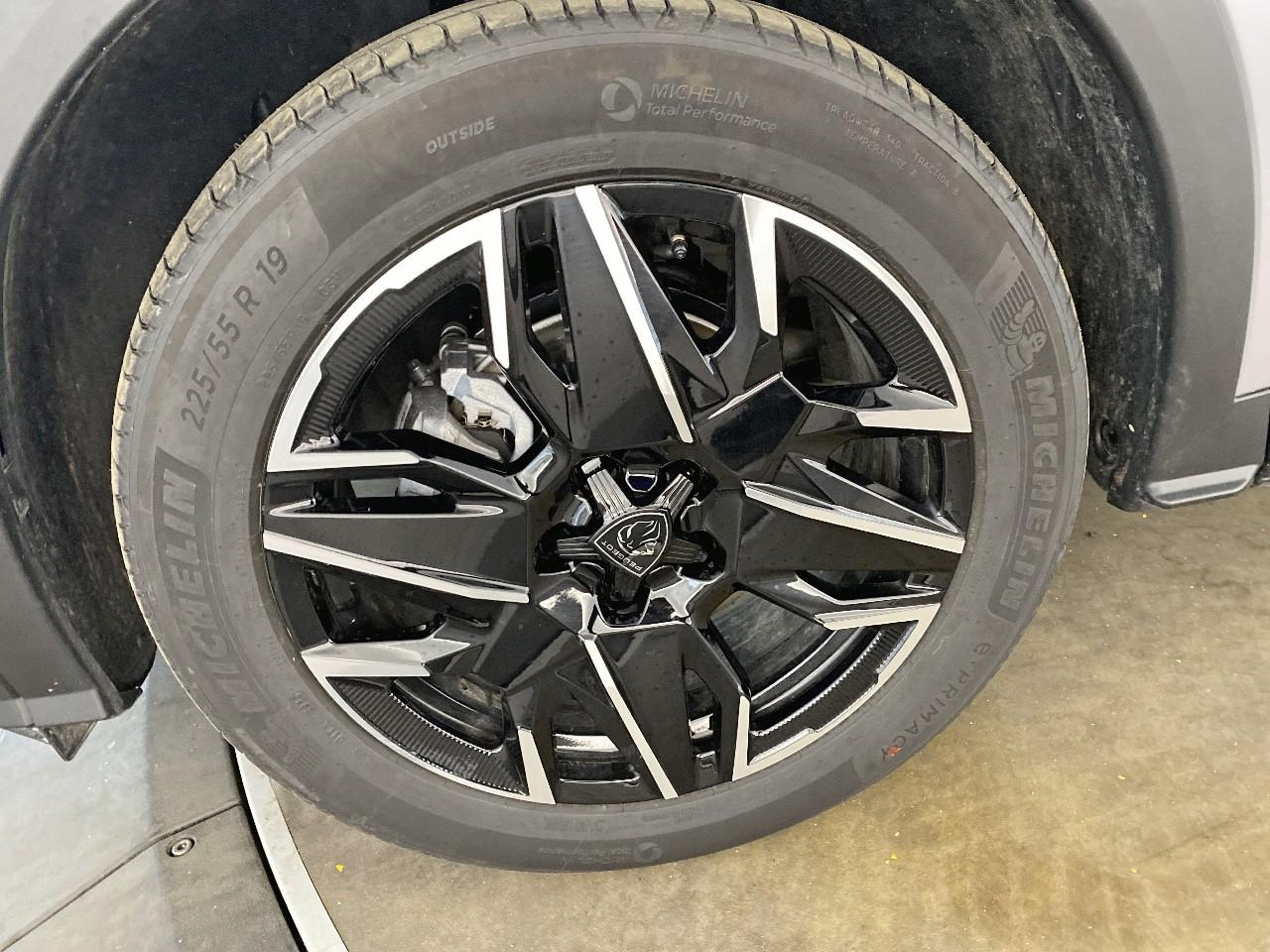 Peugeot 3008 hybrid 145 e-dcs6 allure — photo 11