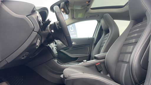 Mercedes Classe GLA 180 122 7G-DCT - Sensation – 2019 – 25317 km – Essence – Boîte Automatique — photo 14