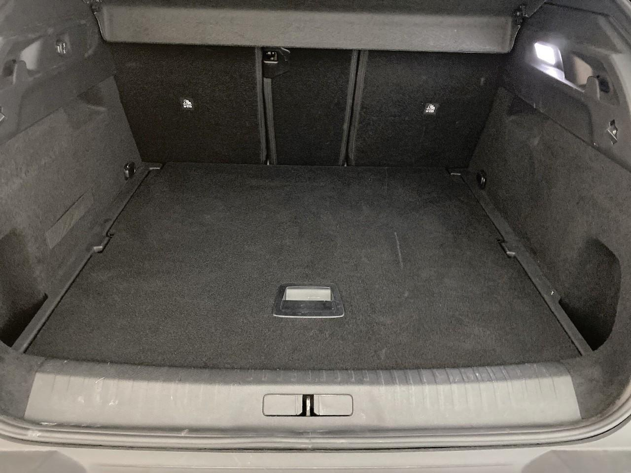 Peugeot 3008 hybrid 145 e-dcs6 gt — photo 6