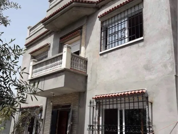 Villas Bord de Mer 230 m2+ garage sur terrain 470 m2