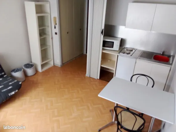 Studio près des facs