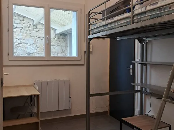 Studio meublé PONS