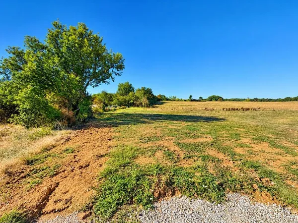 TERRAIN CONSTRUCTIBLE 2959m2 VIABILISE AU CALME