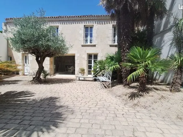 Maison 3 pièces 95 m²