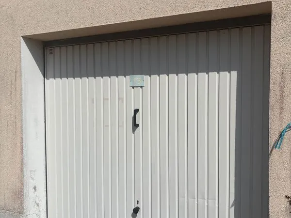 Garage box