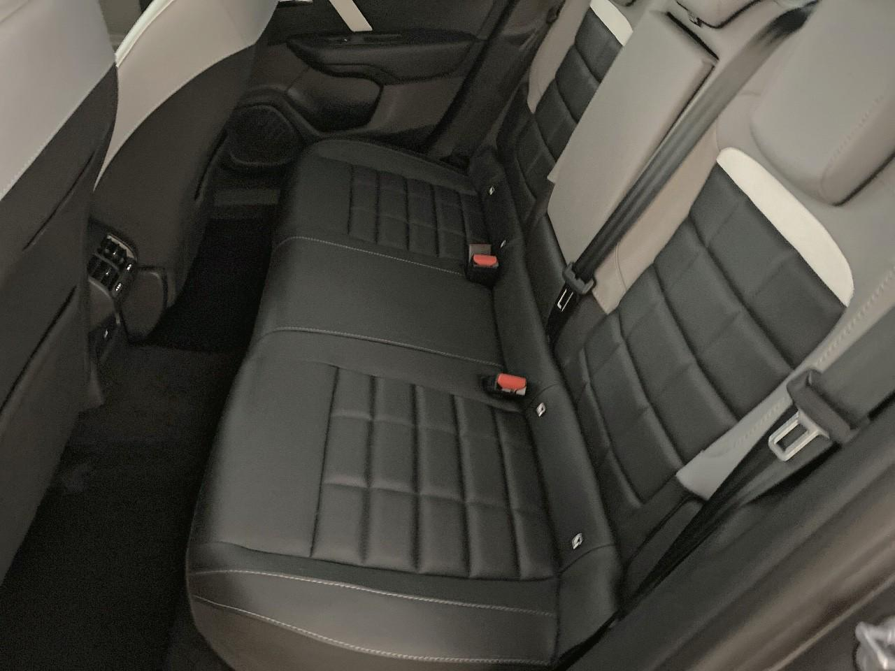 Citroën C4 X hybride 145 ch e-dcs6 max — photo 10