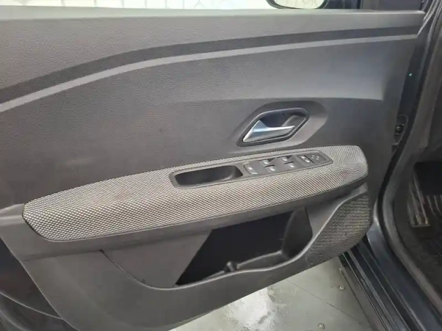 Dacia Jogger eco-g 100 5 places — photo 22