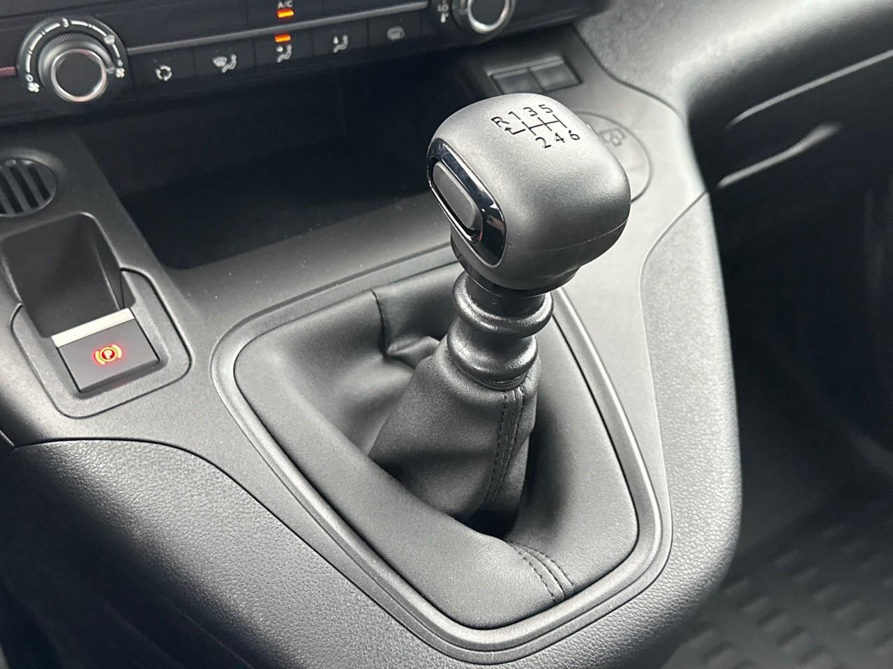 Citroën Berlingo van m diesel 100 ch manuelle — photo 30
