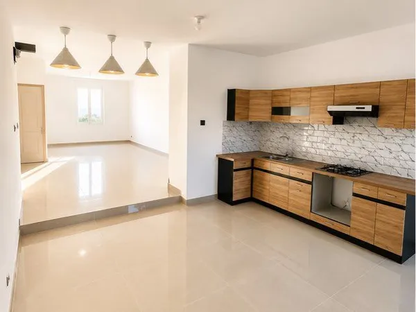 Maison 90m2 entièrement rénové