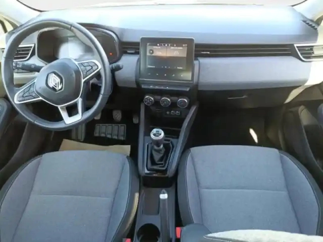 Renault Clio 1.0 tce 90ch evolution — photo 13
